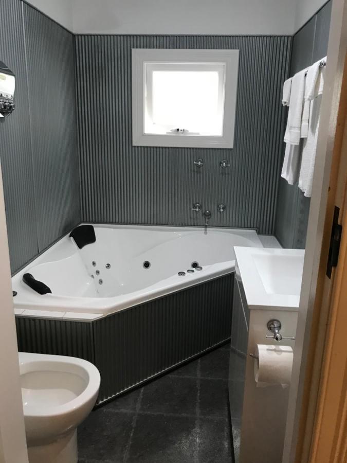 Hamptons Inn Bed & Breakfast Fremantle Bagian luar foto